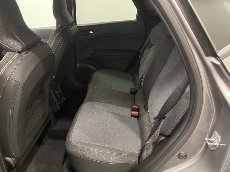 Renault Captur II Techno foto 10