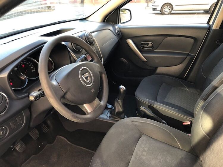 Dacia Sandero Laureate foto 11