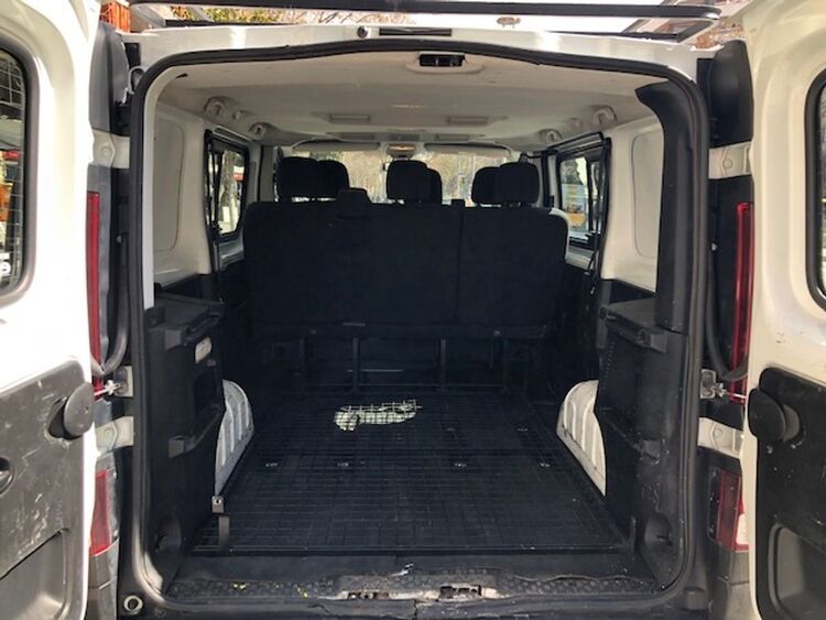 Renault Trafic Combi 6 L1H1 2.8 foto 13