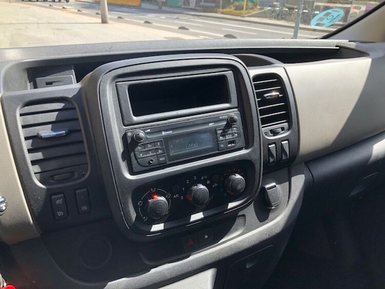 Renault Trafic Combi 6 L1H1 2.8 foto 15